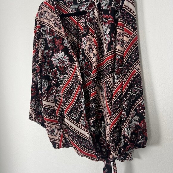 Soho Black & Red Floral Plus Size 2X Faux Wrap Side Tie Blouse Peasant bohemian - Picture 6 of 11